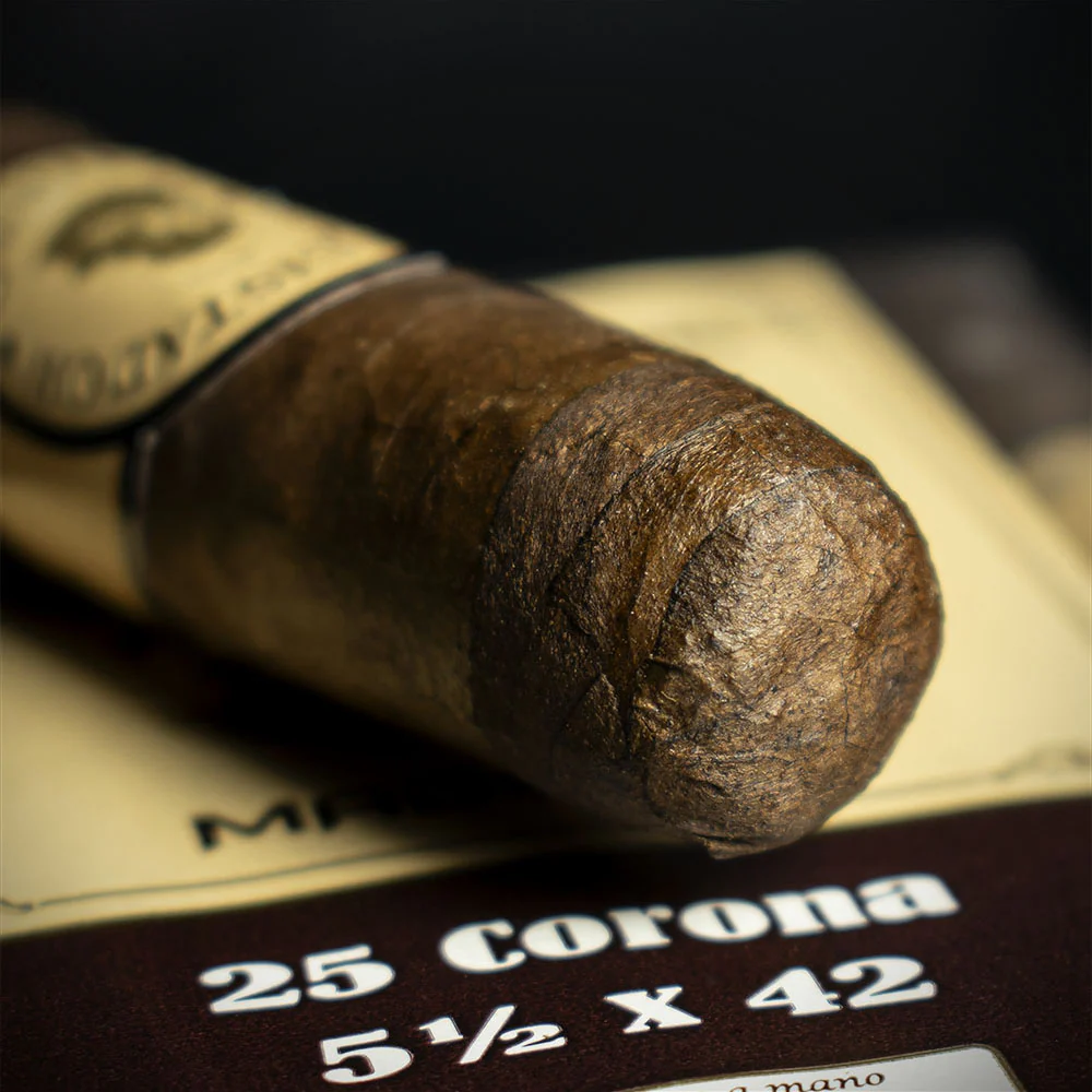 Conquistador Corona Maduro Cigars - Bundle of 25 - Image 4