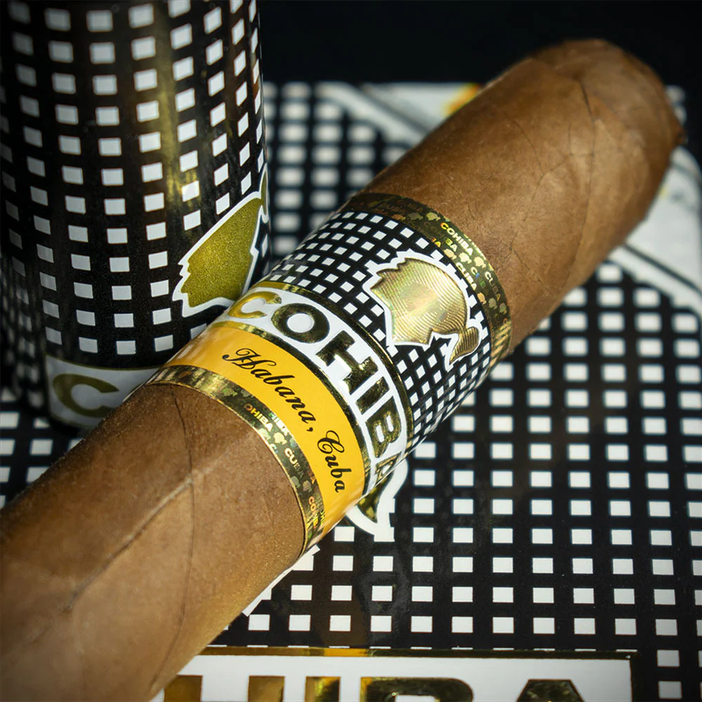 Cohiba Siglo II Tubos Cuban Cigars - 3 Pack - Image 3