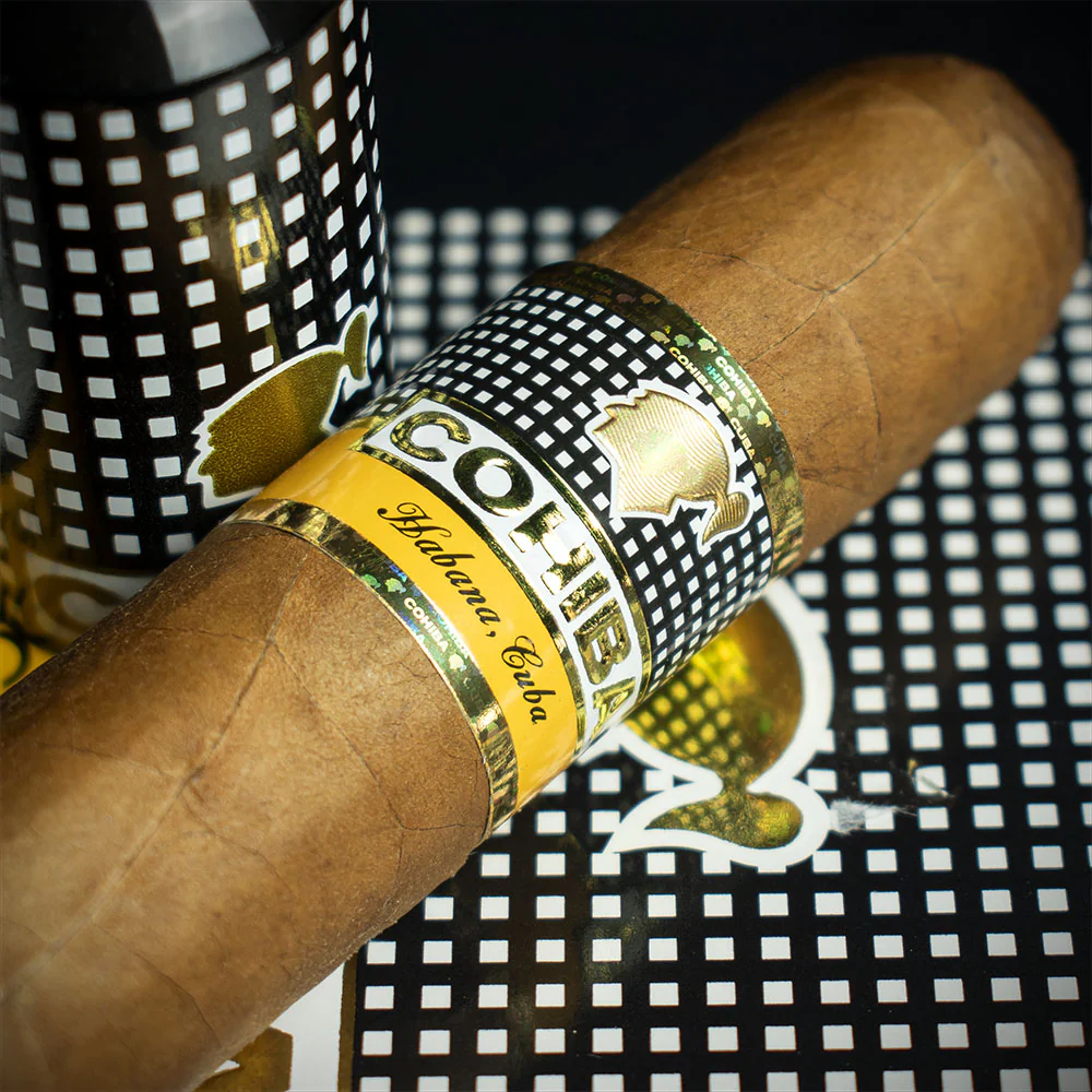 Cohiba Siglo VI Tubos Cuban Cigars - 3 Pack - Image 3