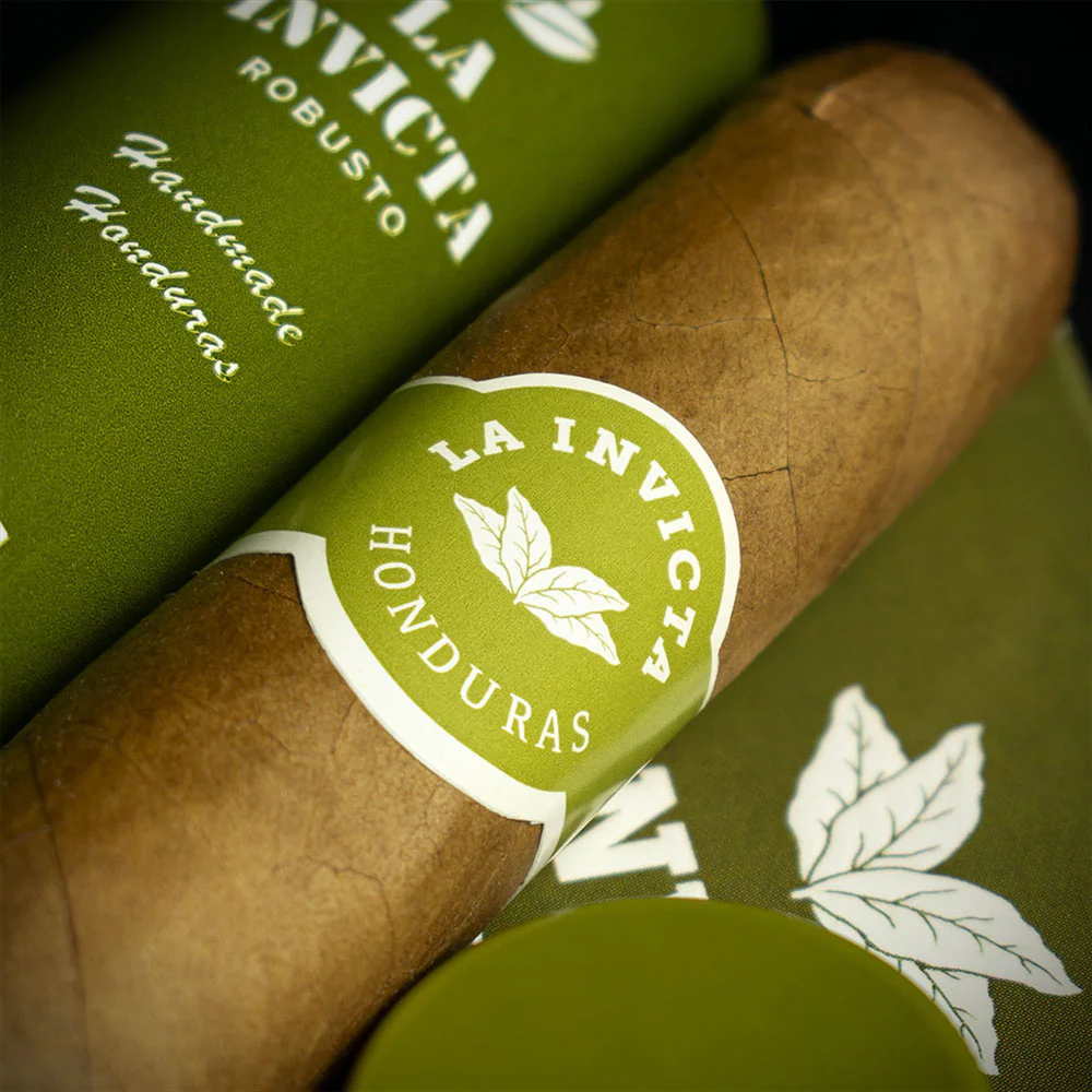 La Invicta Honduran Tubos Robusto Cigars - Pack of 3 - Image 3