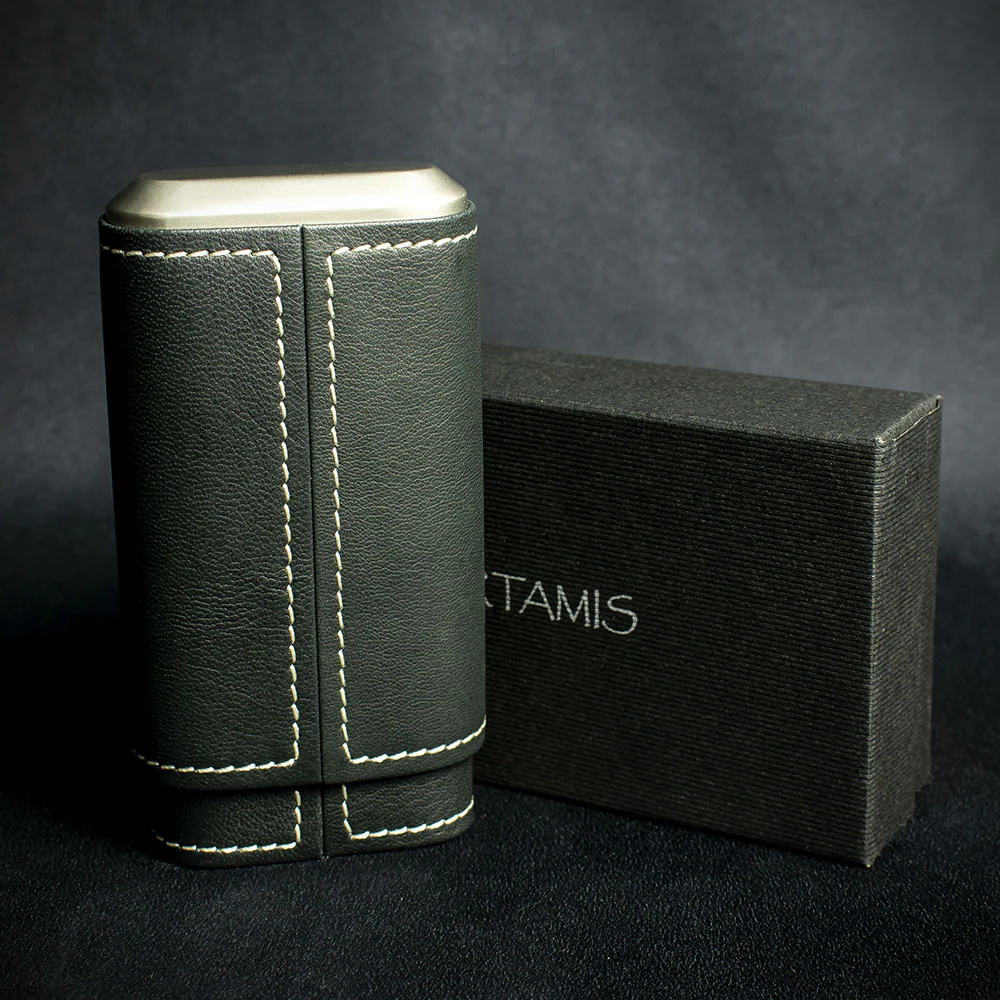 Artamis Black Leather Cedar Lined Cigar Case - 3 Robustos - Image 2