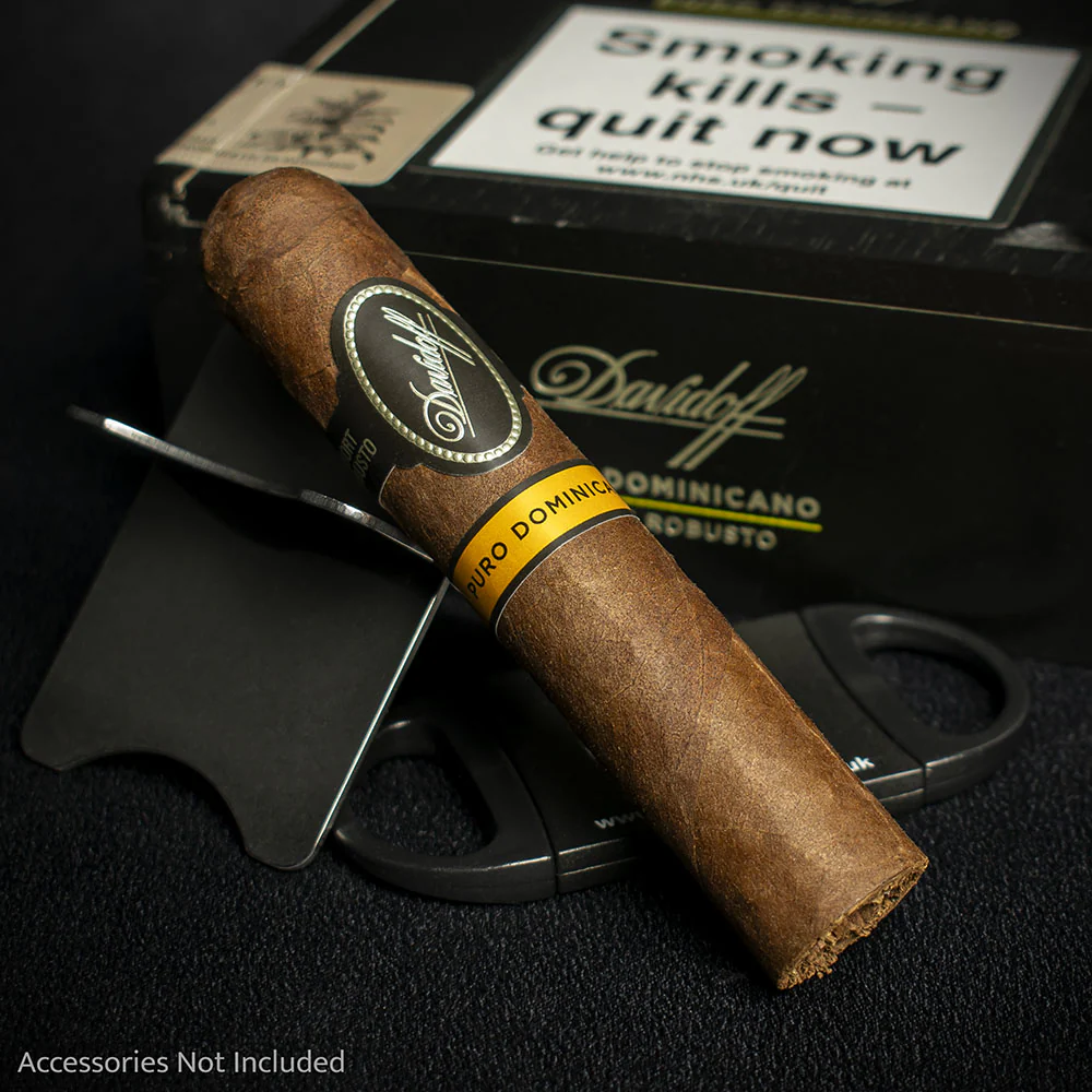 Davidoff Puro Dominicano Short Robusto Cigars - Box of 12 - Image 2