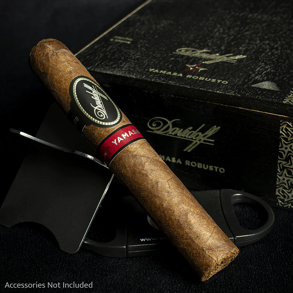 Davidoff Yamasa Robusto Cigars - Box of 12 - Image 2