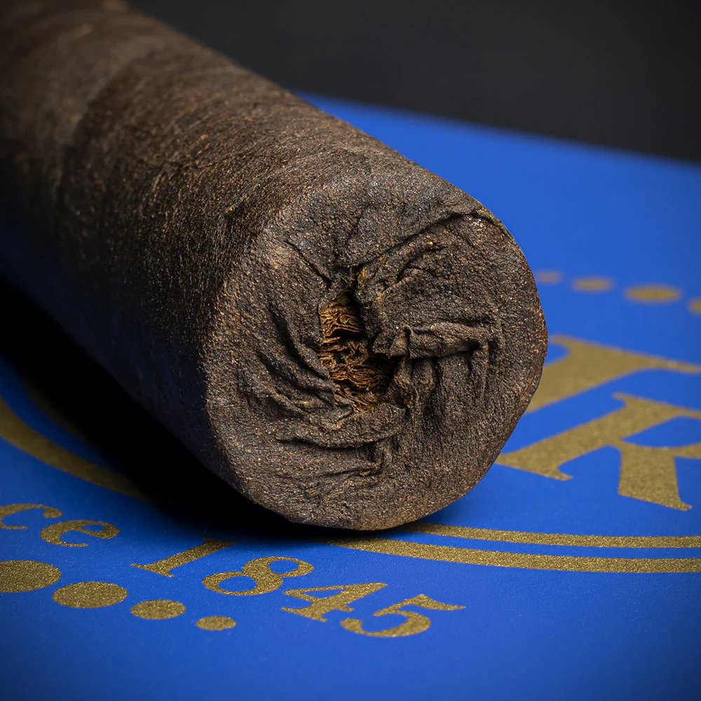 HR Blue Line Nicaraguan Toro Cigars - Box of 20 - Image 5