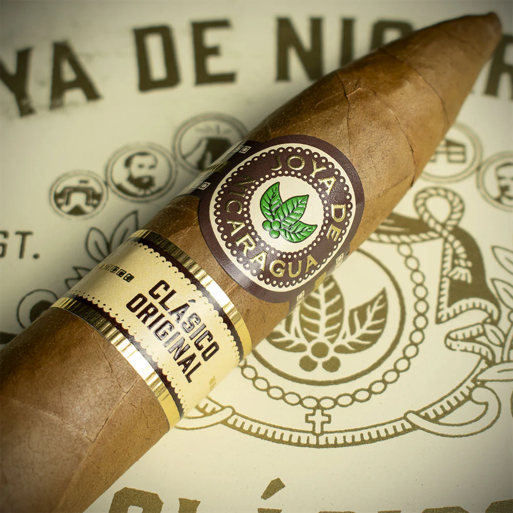 Joya de Nicaragua Clasico Torpedo Cigars - Box of 25 - Image 3