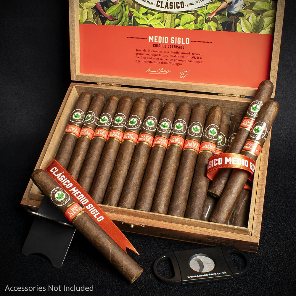 Joya de Nicaragua Clásico Médio Siglo Selección B Cigars - Box of 25