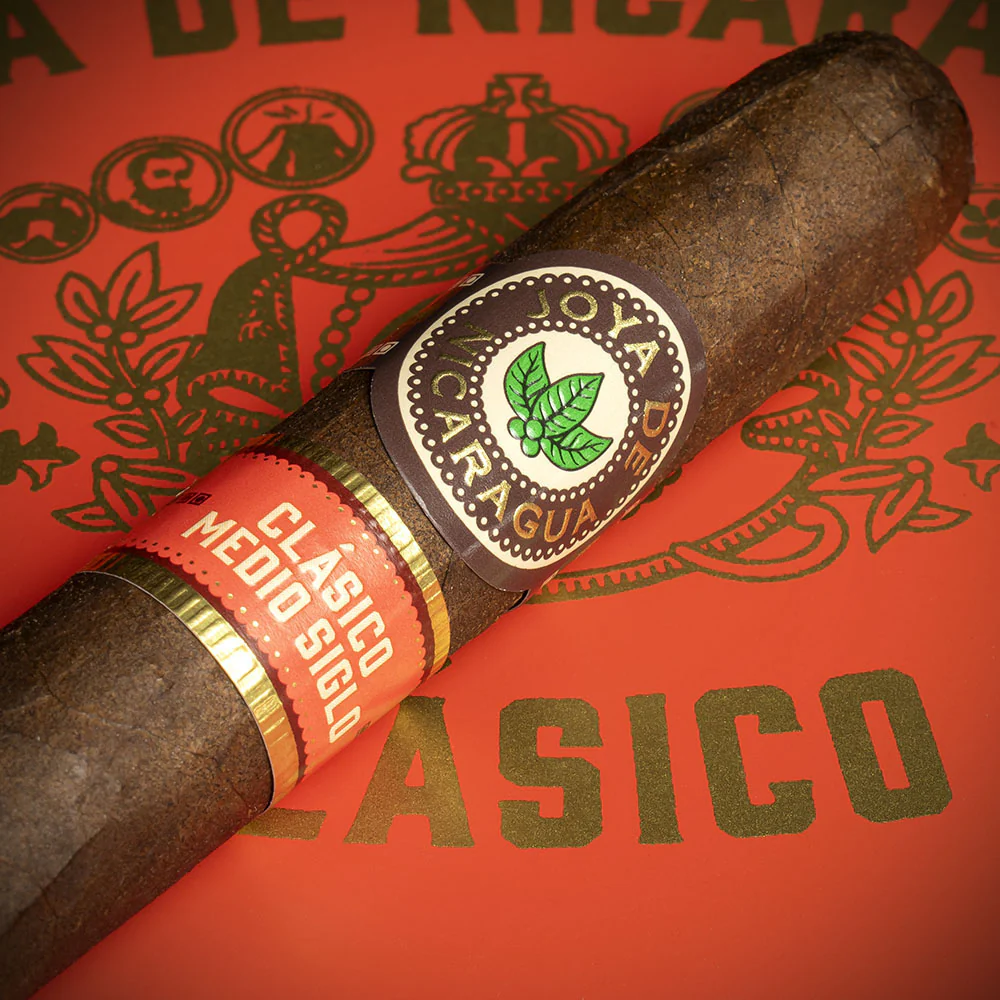 Joya de Nicaragua Clásico Médio Siglo Selección B Cigars - Box of 25 - Image 3
