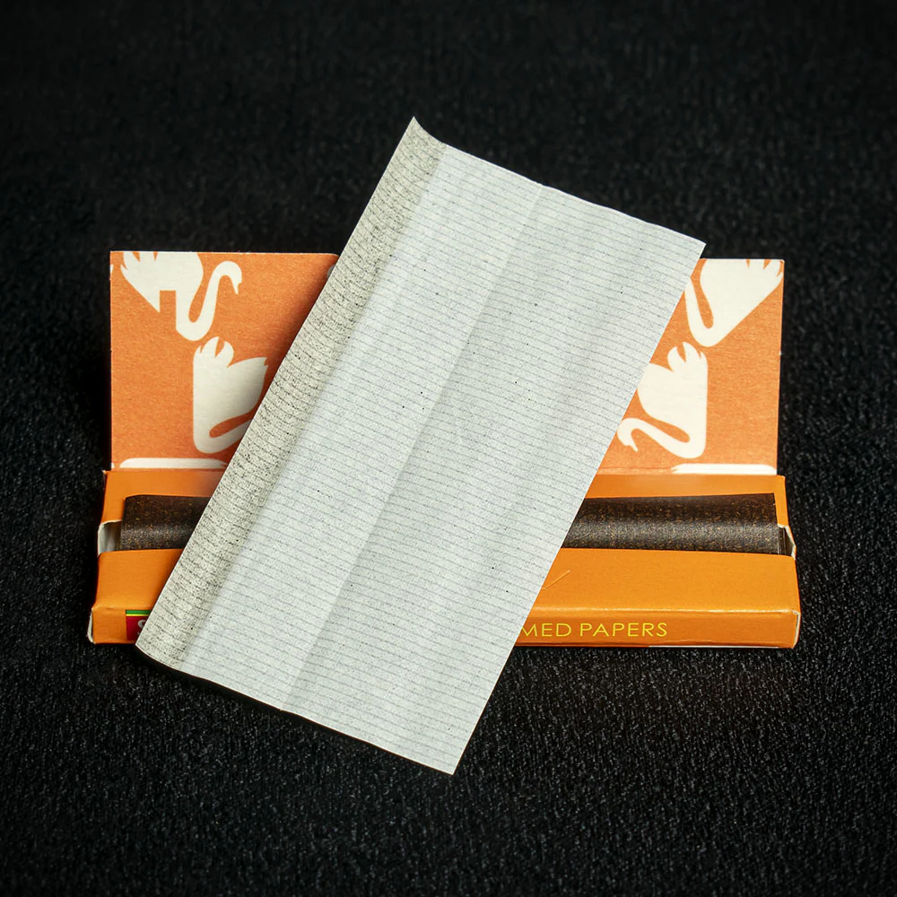 Swan Rolling Papers Regular Liquorice - Box of 50 - Image 3