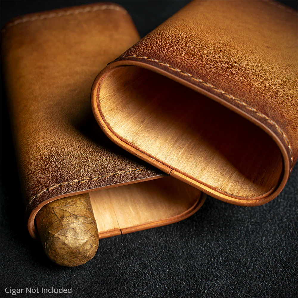 Artamis Antique Leather Cedar Lined Cigar Case - 3 Robustos - Image 5