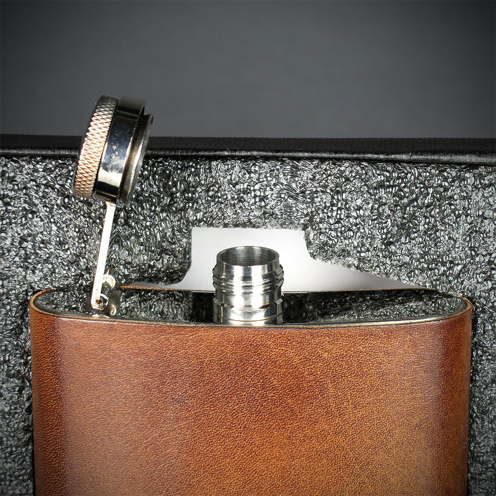 Brown Antique Leather Hip Flask - 8oz Stzainless Steel - Image 3