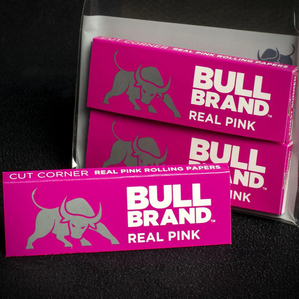 Bull Brand Pink Hemp Rolling Papers - Pack of 3 - Image 2