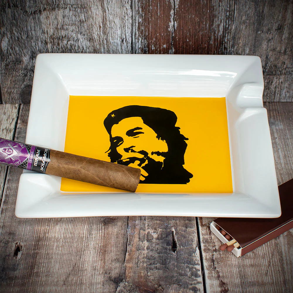 Che Guevara 2 Finger Cigar Ashtray - Image 2
