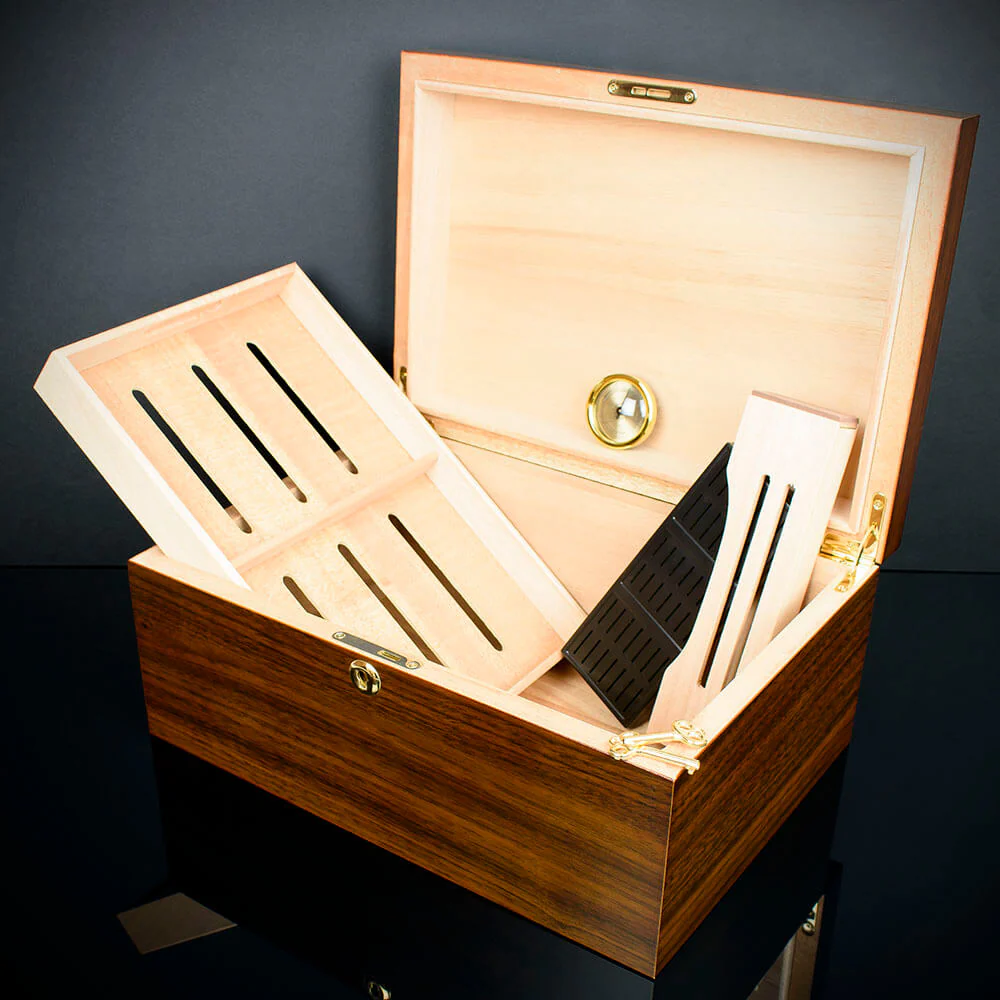 Cigar Humidor Walnut Veneer HU18 - 75 Cigar Capacity - Image 3