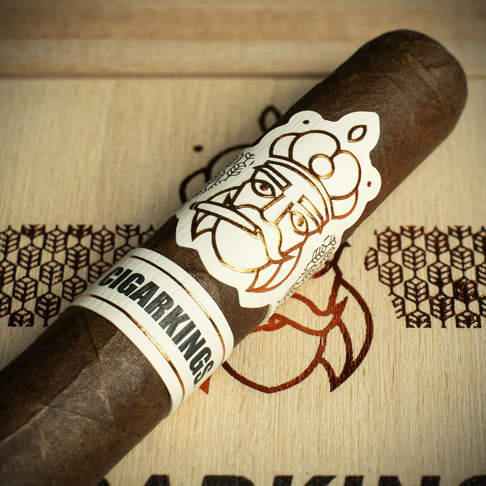 Cigar Kings Maduro Coronita Cigar - Single - Image 4