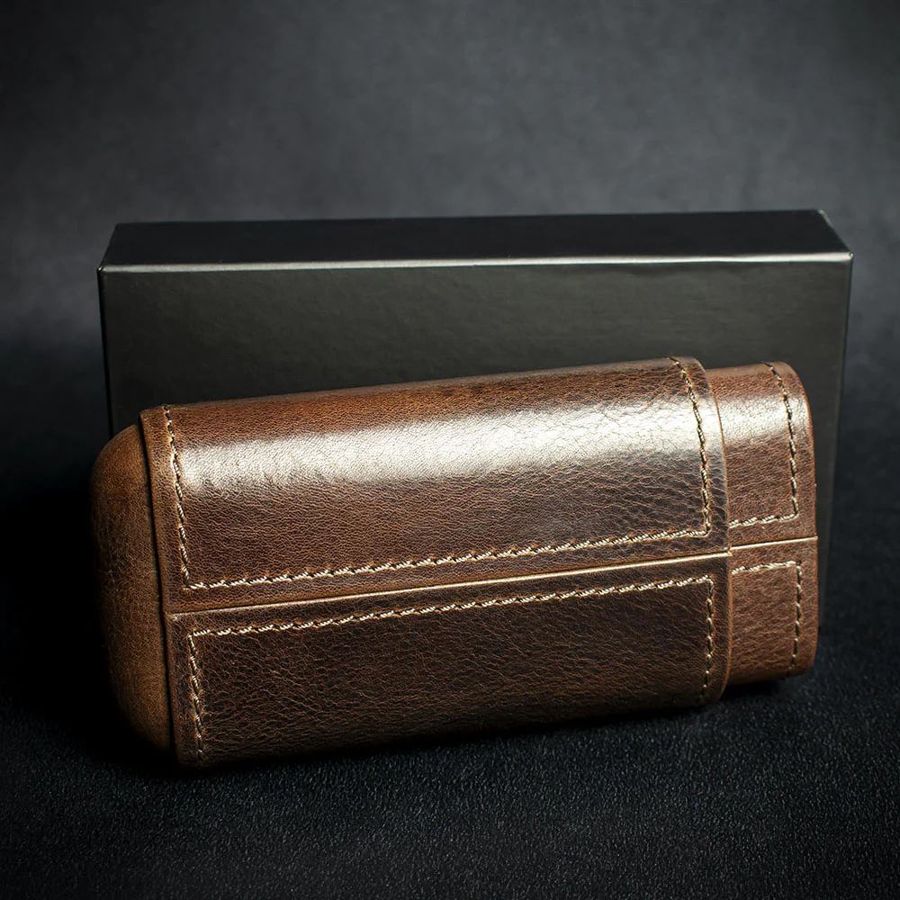 Artamis Dark Brown Leather Cedar Lined Cigar Case - 3 Robustos - Image 2