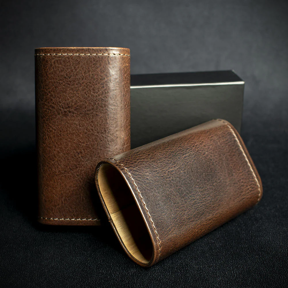 Artamis Dark Brown Leather Cedar Lined Cigar Case - 3 Robustos - Image 3