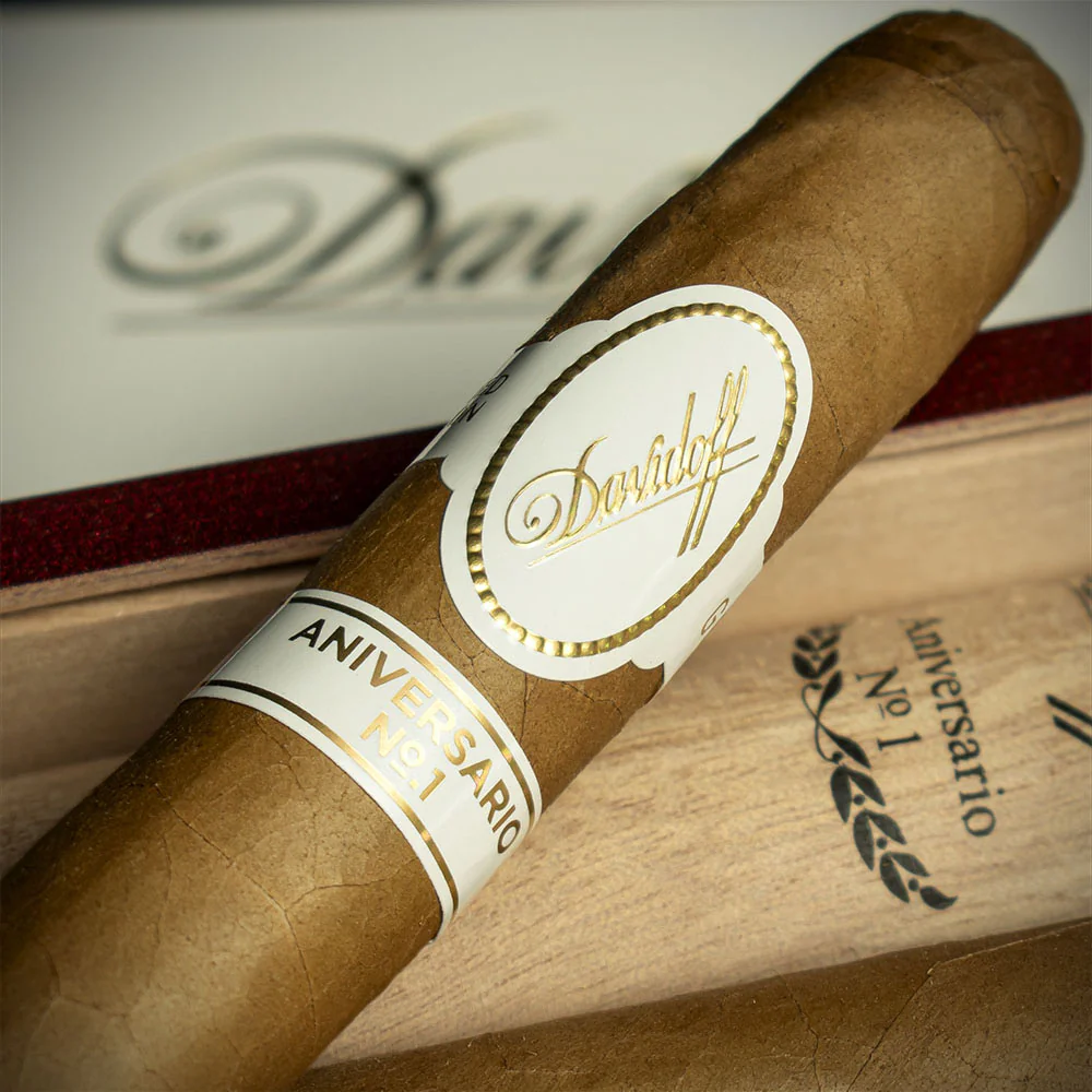 Davidoff Aniversario No. 1 2023 Limited Edition Double Corona Cigar - Single - Image 4