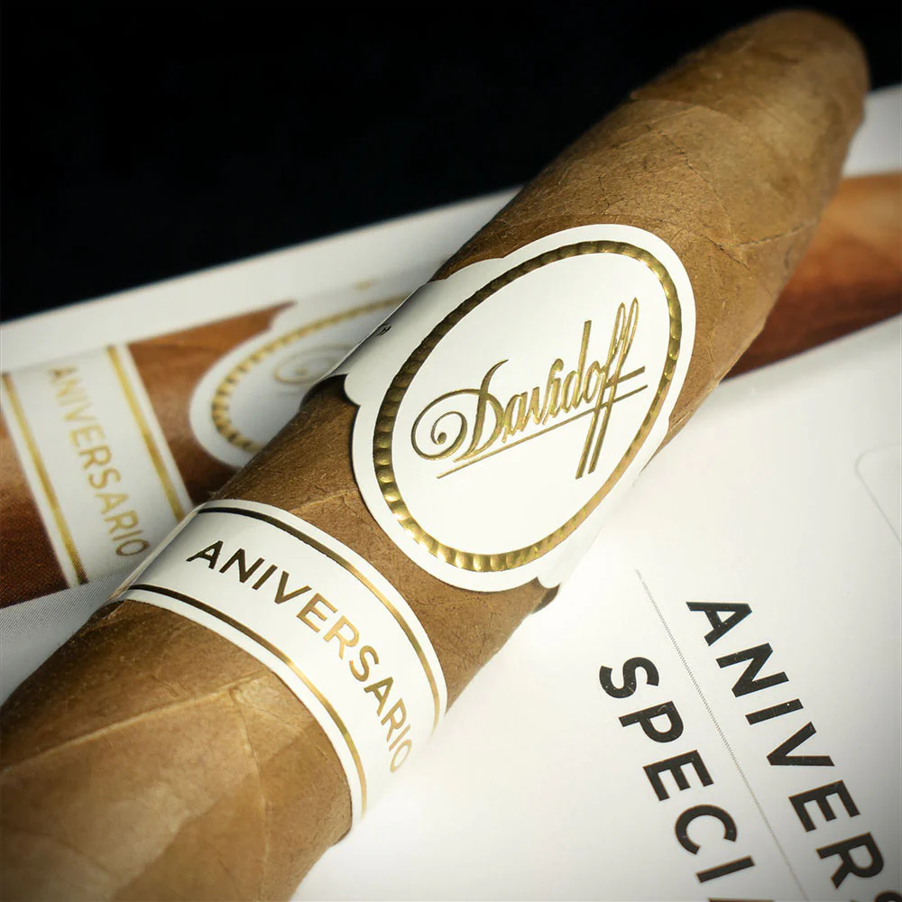 Davidoff Aniversario Series Special T. Cigars - Pack of 4 - Image 3