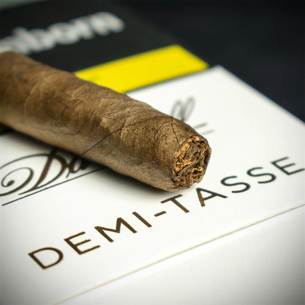 Davidoff Demi Tasse Cigars - Pack of 10 - Image 4