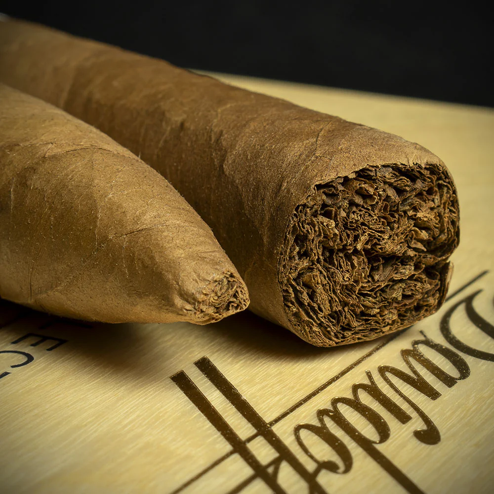 Davidoff Figurado Selection 6's - 6 Cigar Sampler / Gift Box - Image 10