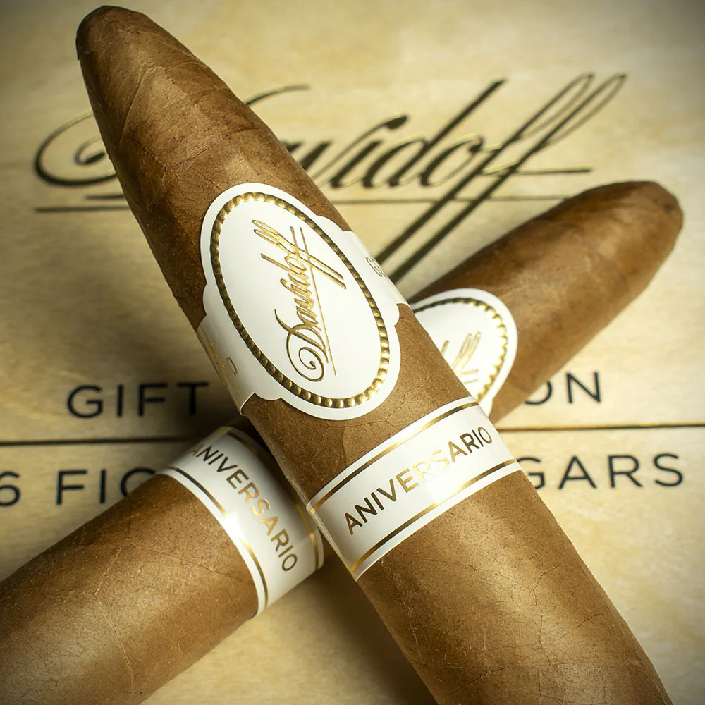 Davidoff Figurado Selection 6's - 6 Cigar Sampler / Gift Box - Image 4