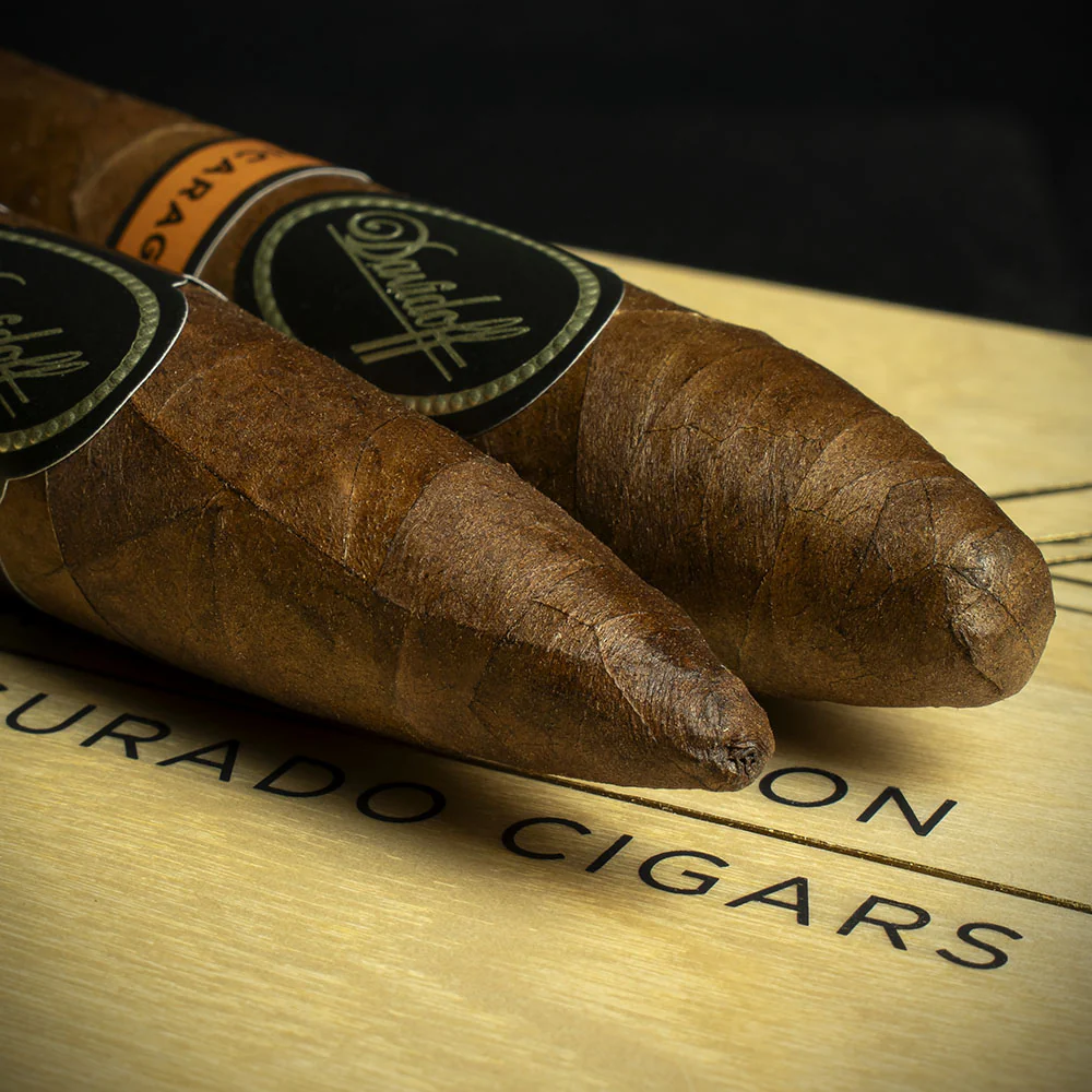 Davidoff Figurado Selection 6's - 6 Cigar Sampler / Gift Box - Image 9