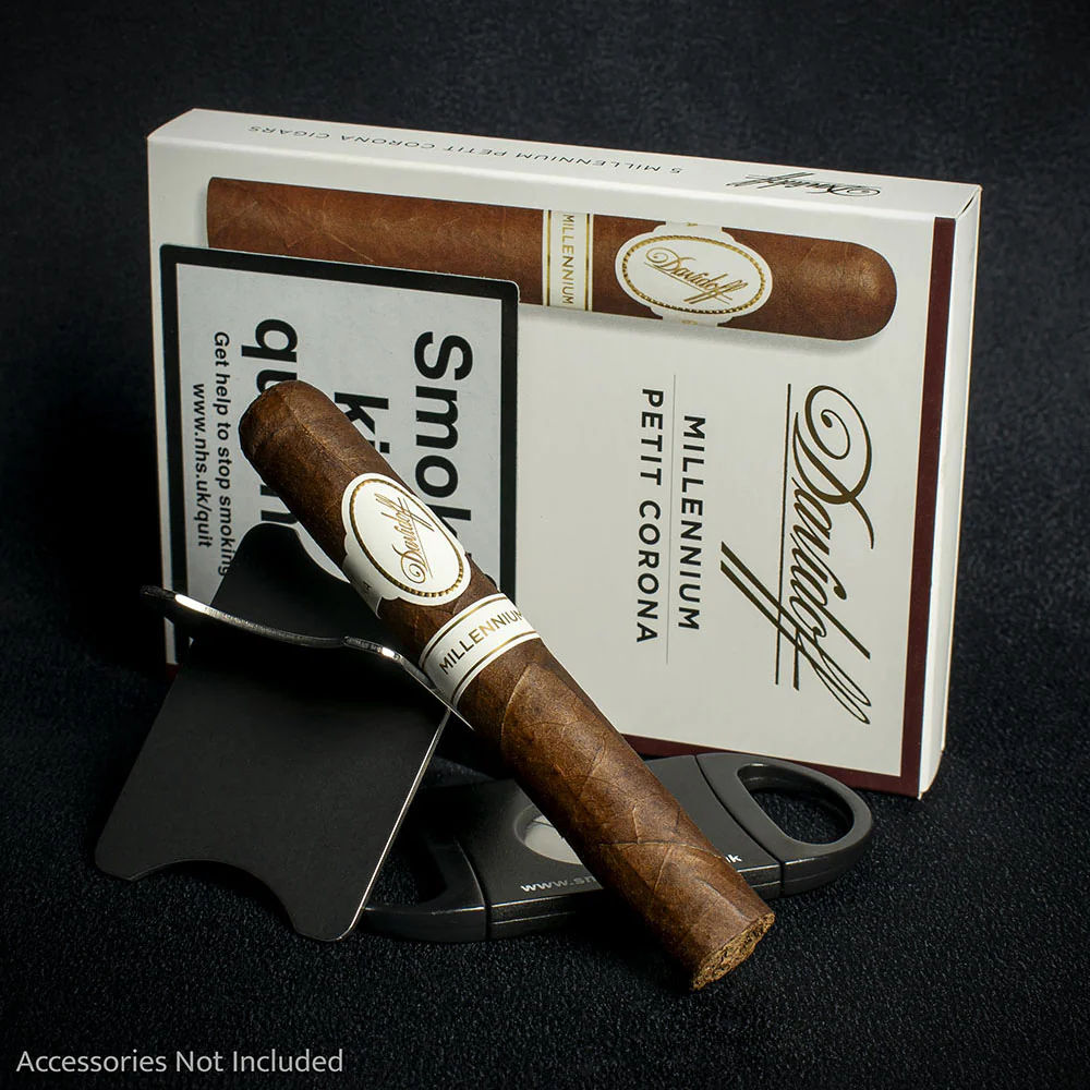 Davidoff Millennium Petit Corona Cigars - Pack of 5 - Image 2