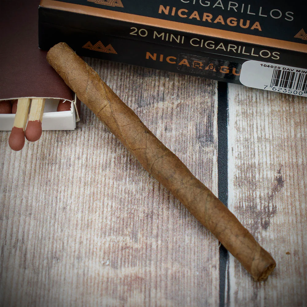 Davidoff Mini Nicaraguan Cigarillos - Pack of 20 - Image 3