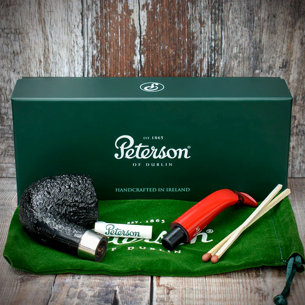 Peterson of Dublin Dracula Sandblasted Briar Smoking Pipe - Shape No.69 - Image 3
