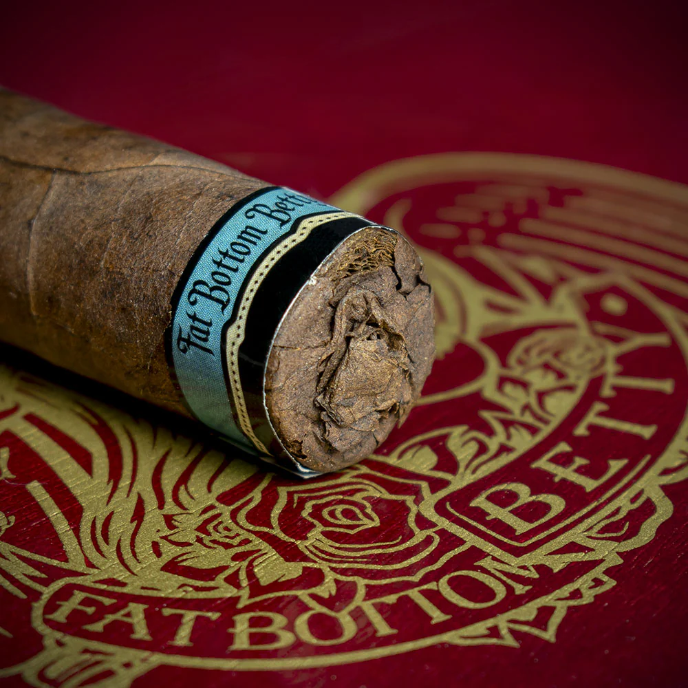Drew Estate Deadwood Fat Bottom Betty Robusto Cigar - Single - Image 6