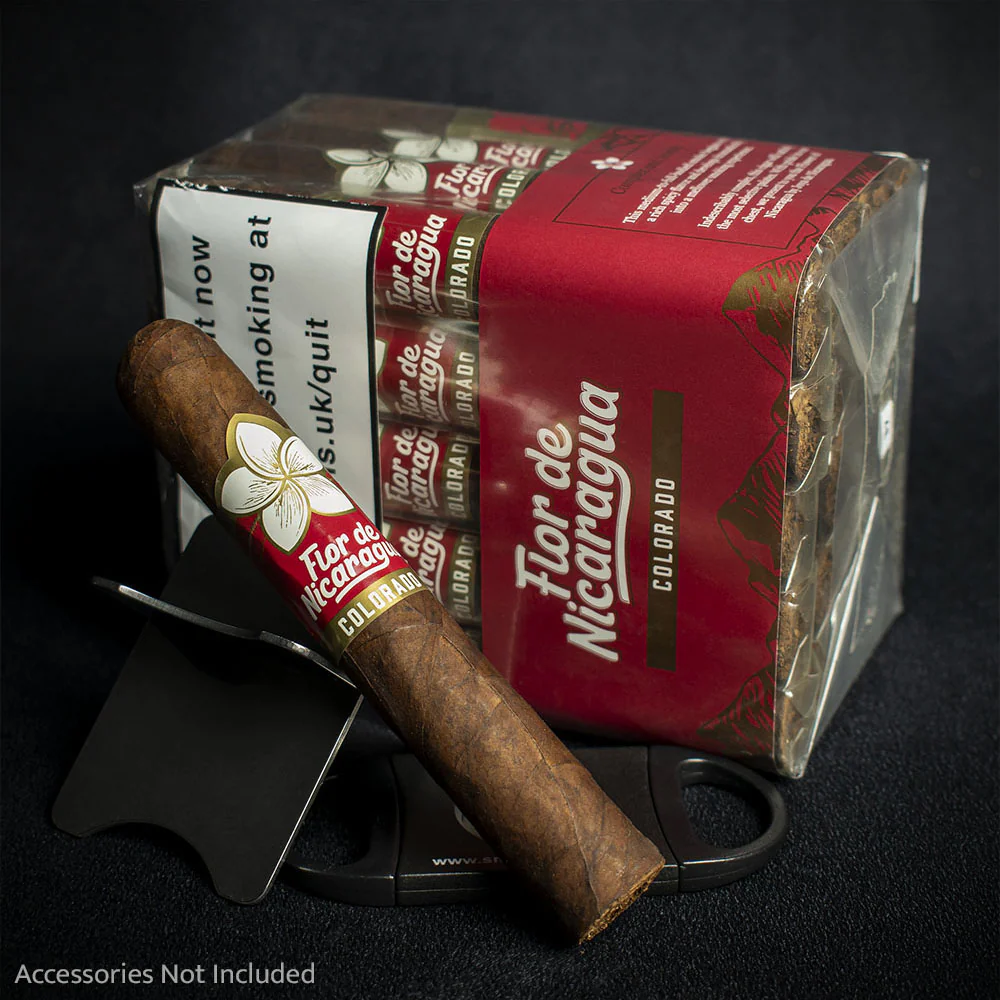Flor de Nicaragua Colorado Robusto Cigar - Single - Image 2