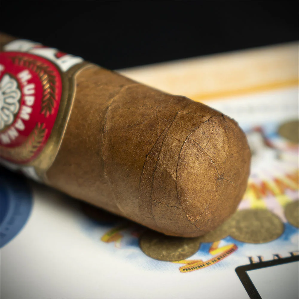 H. Upmann Half Corona Cuban Cigar - Single - Image 5