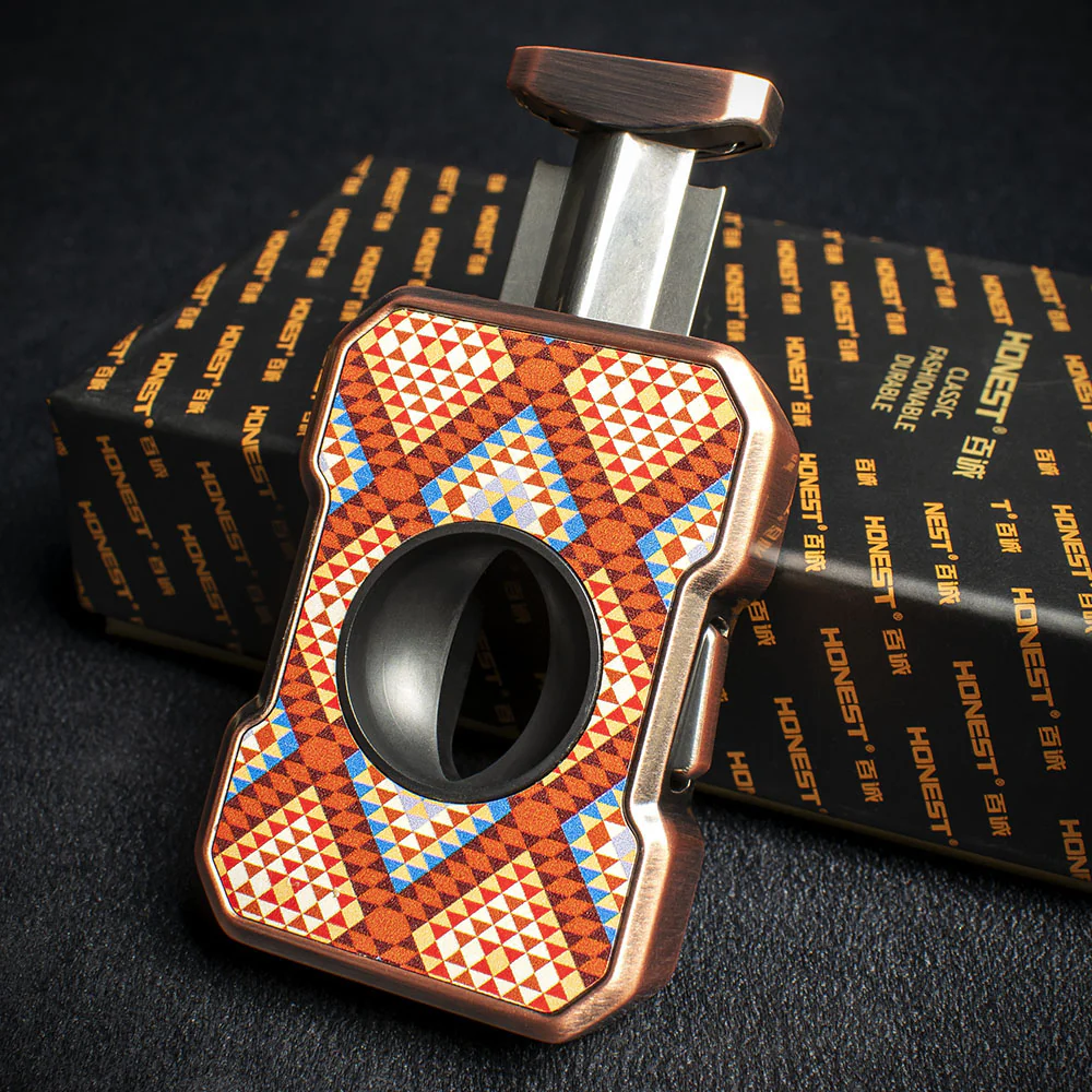 Honest "V" Cigar Cutter - Diamond - Image 4