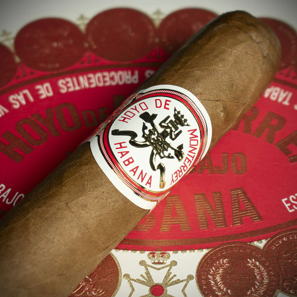 Hoyo de Monterrey Double Corona Cuban Cigar - Single - Image 4
