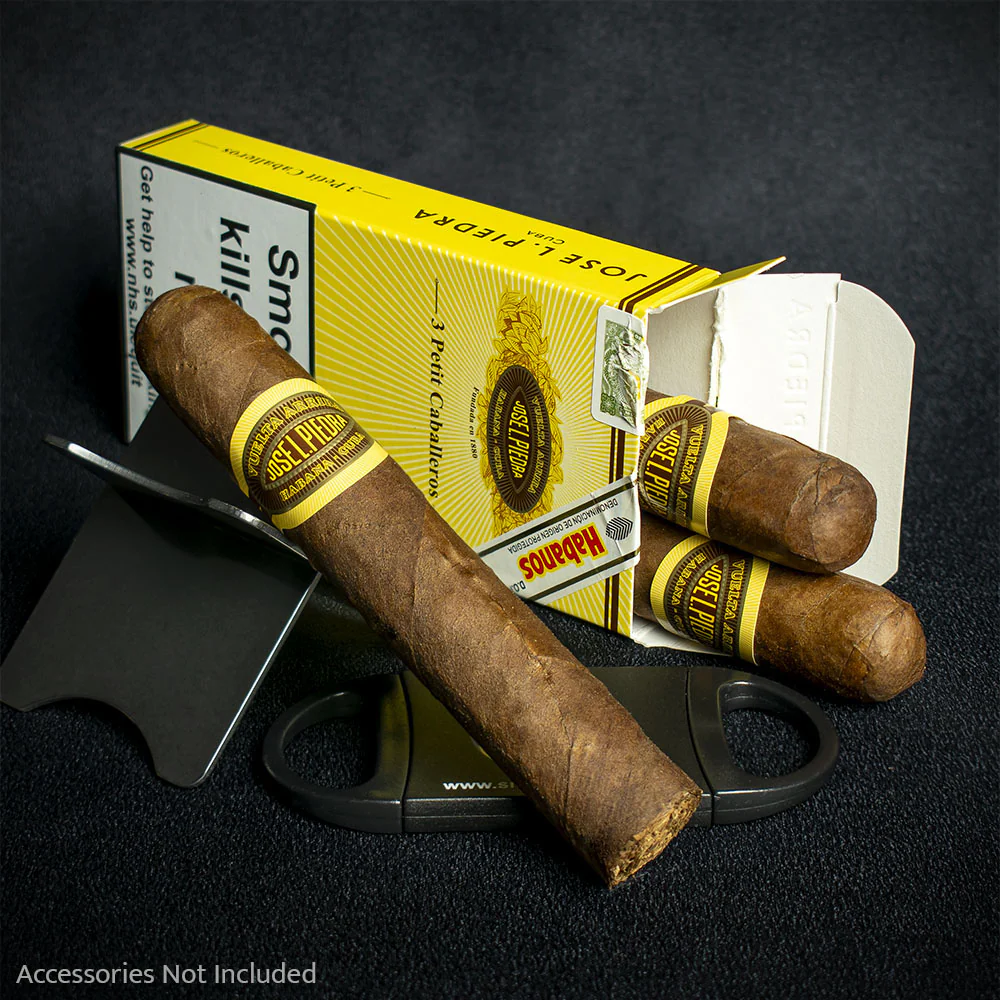 Jose L. Piedra Petit Caballeros Cuban Cigar - Single - Image 3