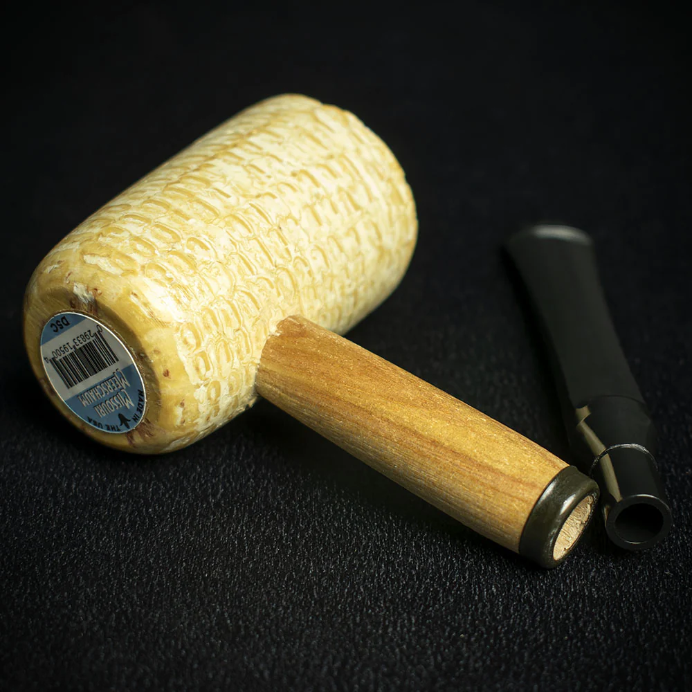 Missouri Meerschaum Diplomat 5th Avenue Corn Cob Pipe - Straight - Image 4
