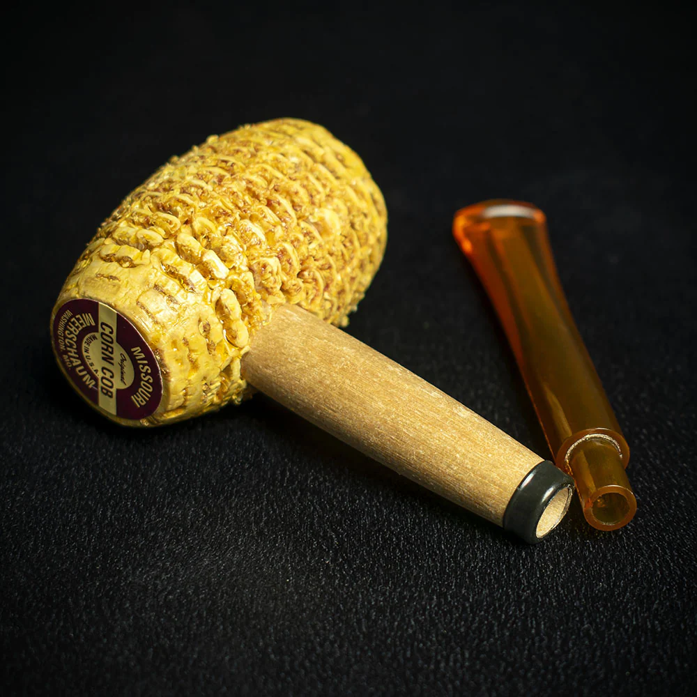 Missouri Meerschaum Huck Finn Corn Cob Pipe - Image 4