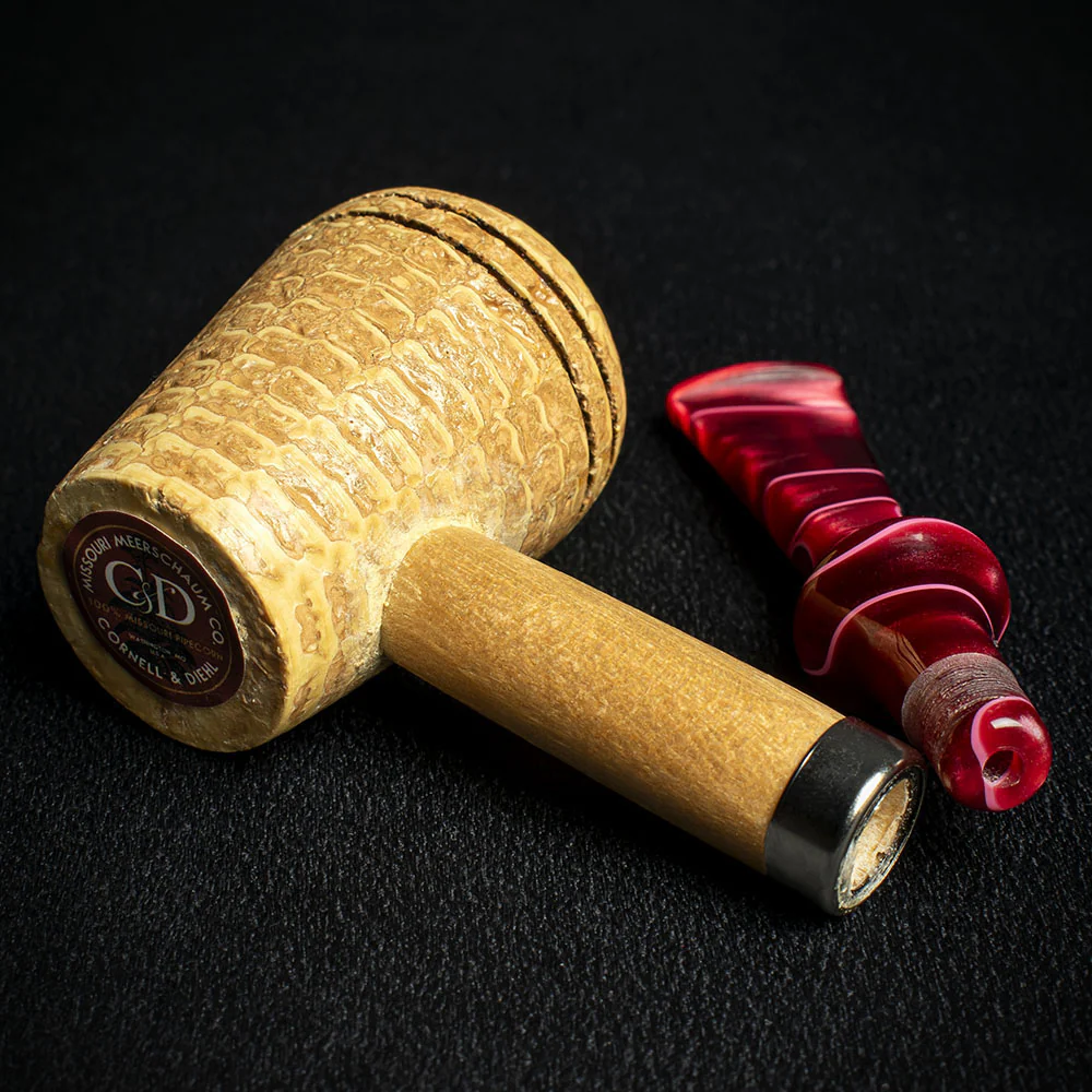 Missouri Meerschaum Featured Kingston Judge Corn Cob Pipe - Image 4
