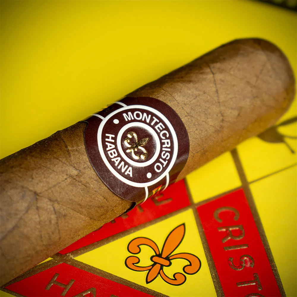 Montecristo No.3 Cuban Cigar - Single - Image 4