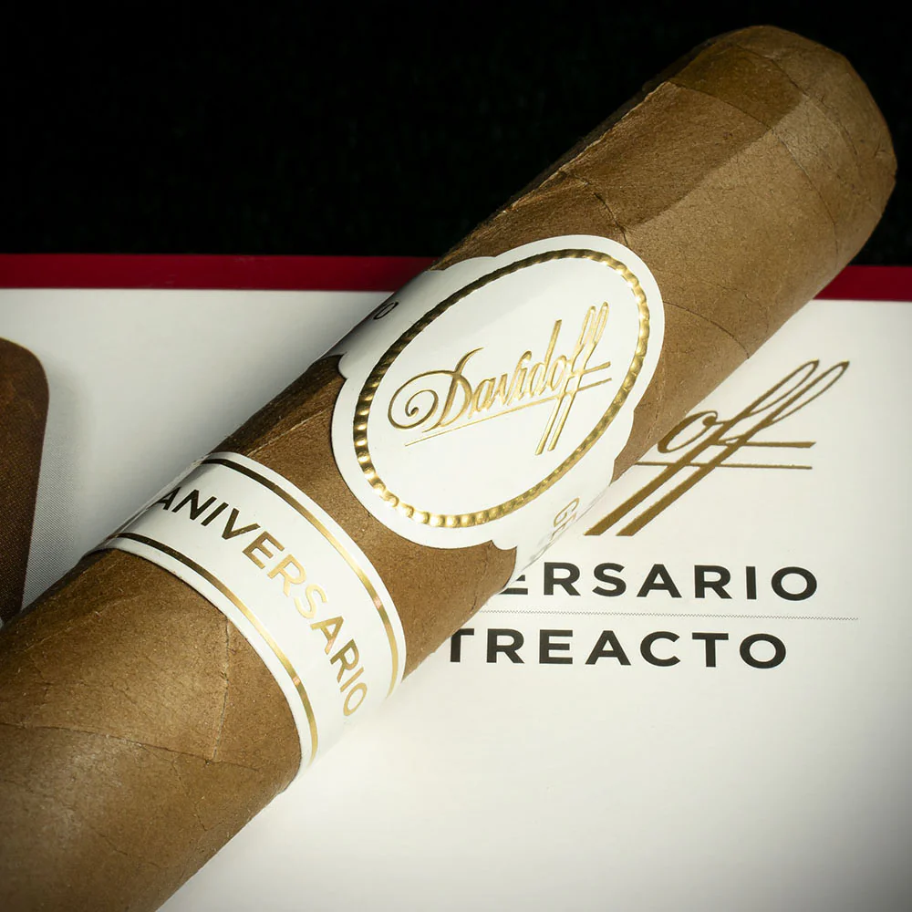 Davidoff Aniversario Entreacto Cigars - Pack of 4 - Image 3