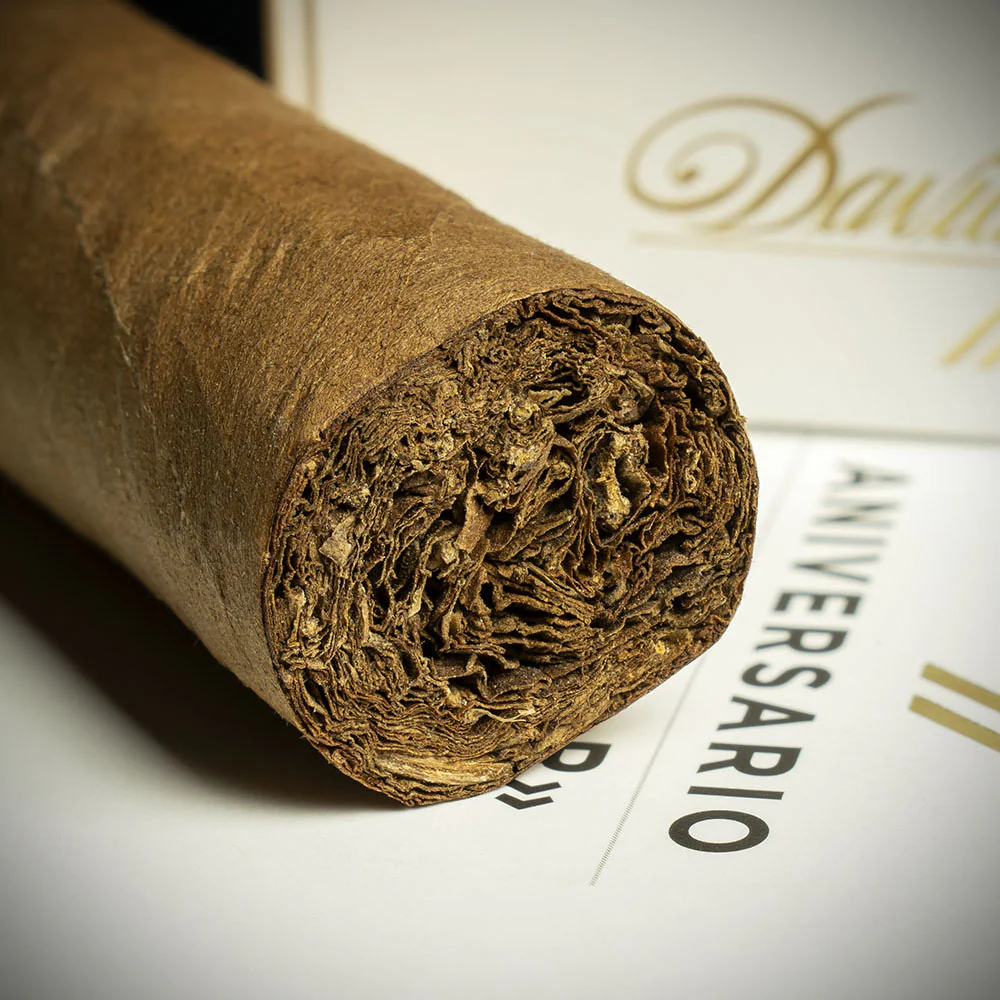 Davidoff Aniversario Series Double R Cigars - Pack of 4 - Image 5
