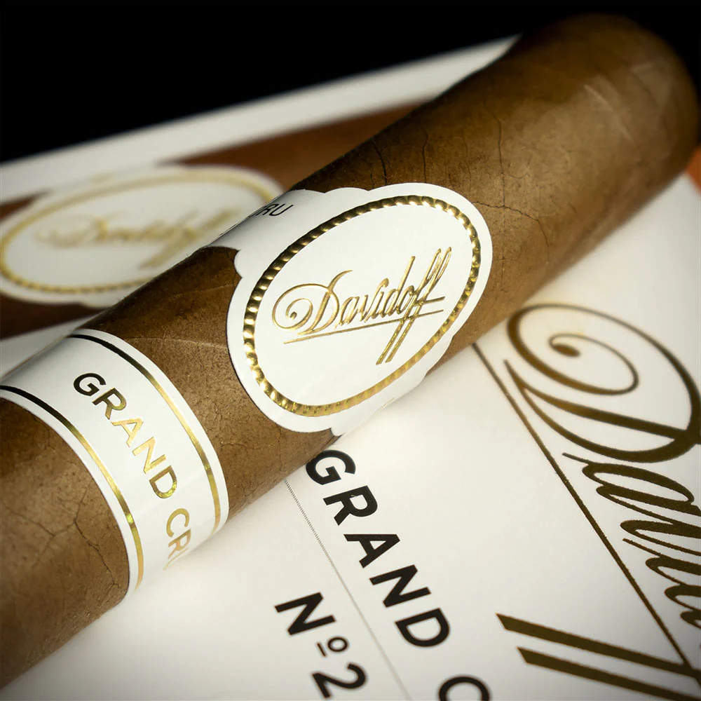 Davidoff Grand Cru No. 2 Cigars - Pack of 5 - Image 3
