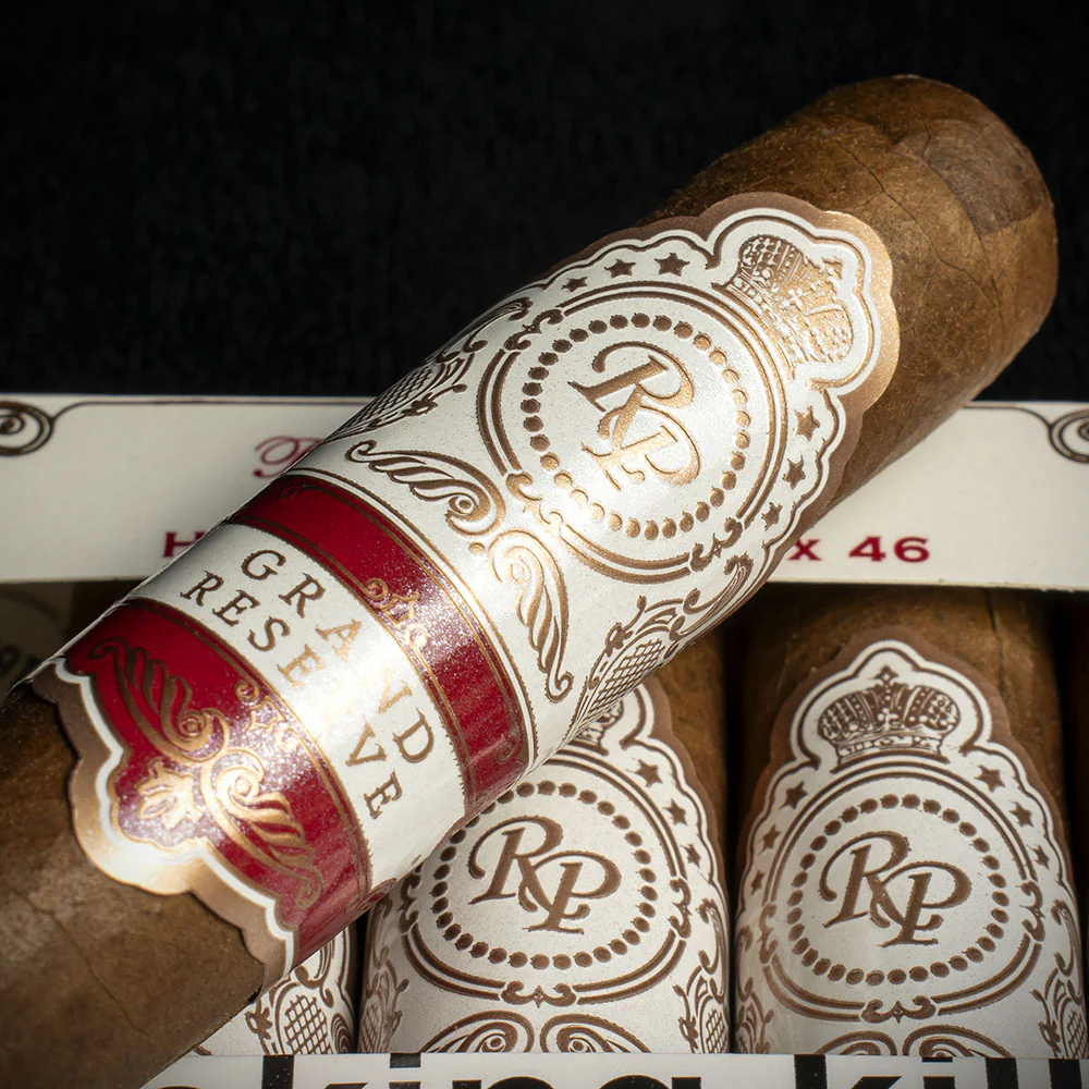 Rocky Patel Grand Reserve Half Corona Cigars - Pack of 5 - Image 3