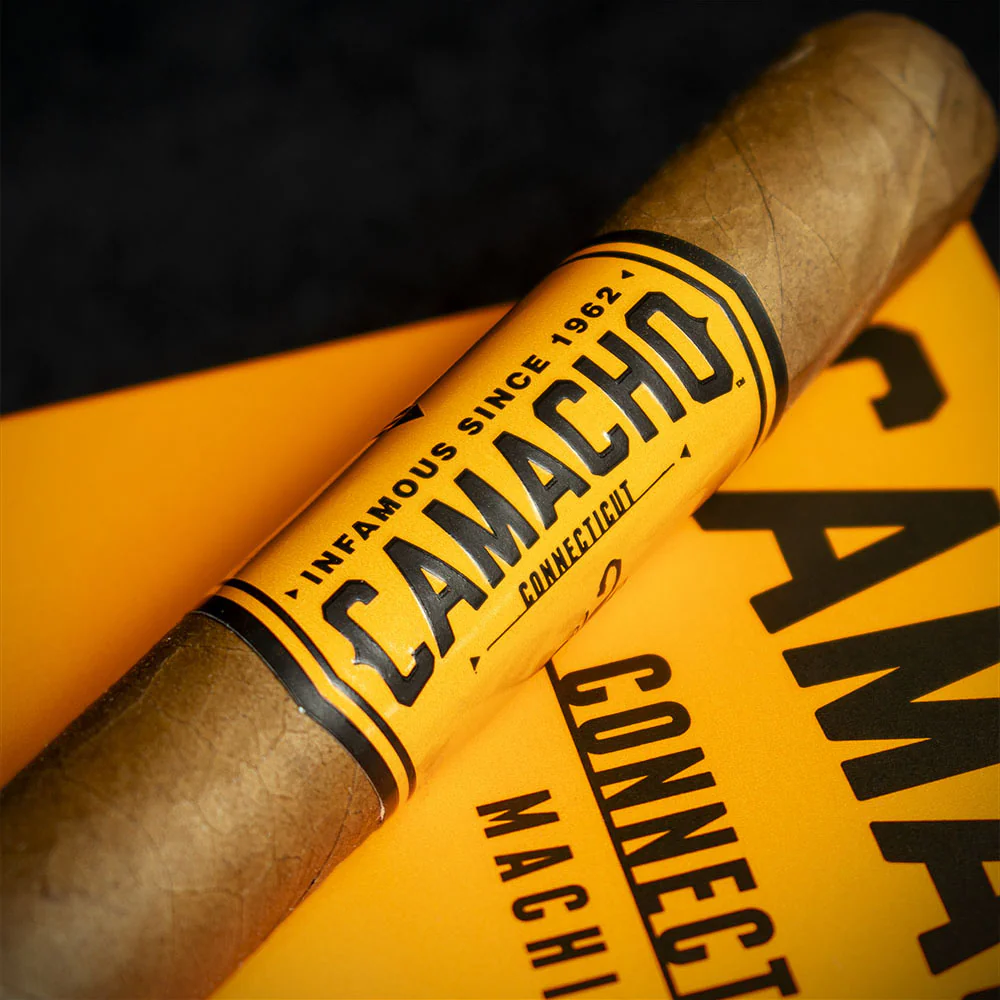 Camacho Connecticut Machitos Cigars - Pack of 6 - Image 3