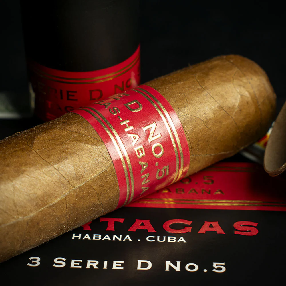 Partagas Serie D No.5 Tubos Cuban Cigar - Single - Image 4