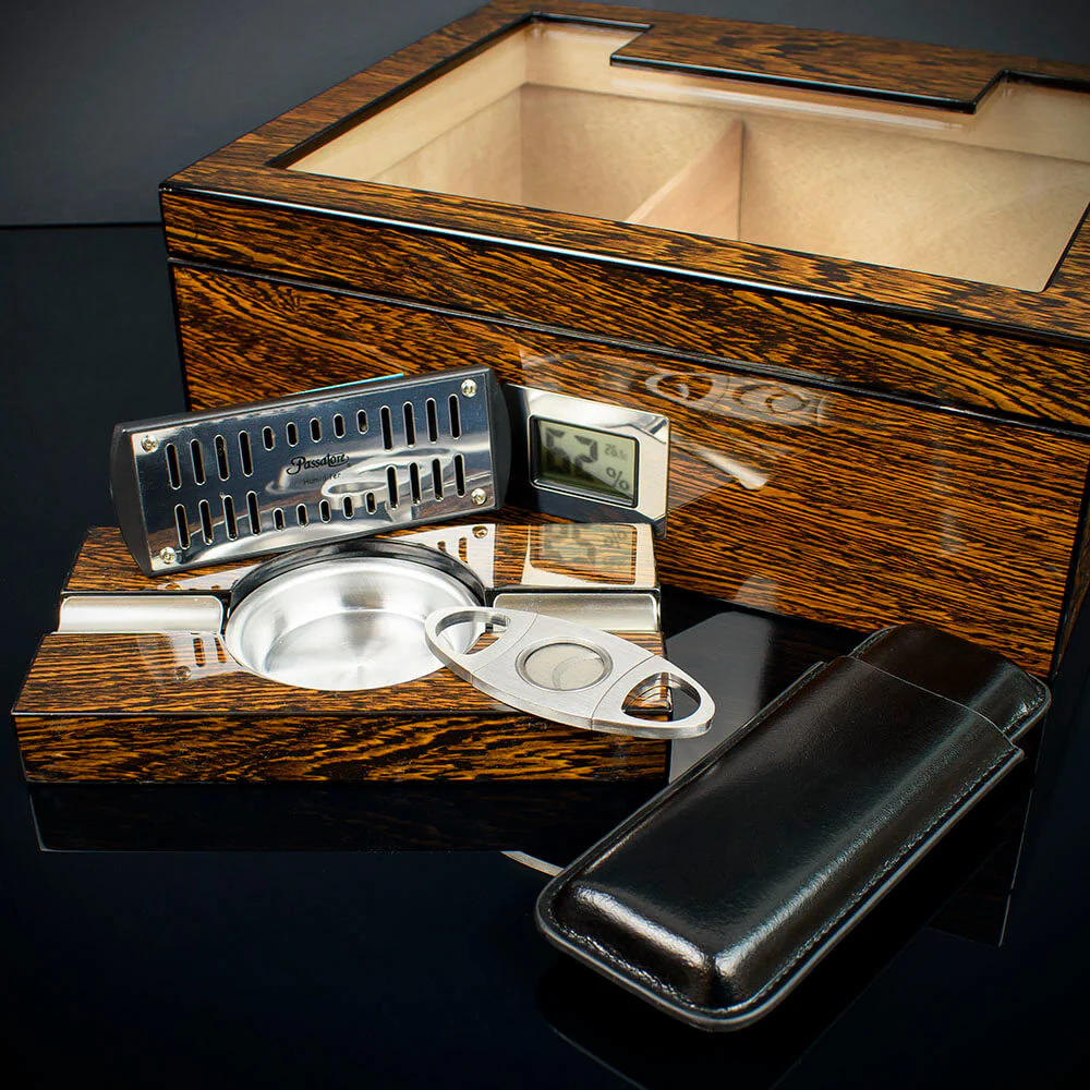 Passatore Ironwood Humidor Set - 40 Cigar Capacity - Image 4