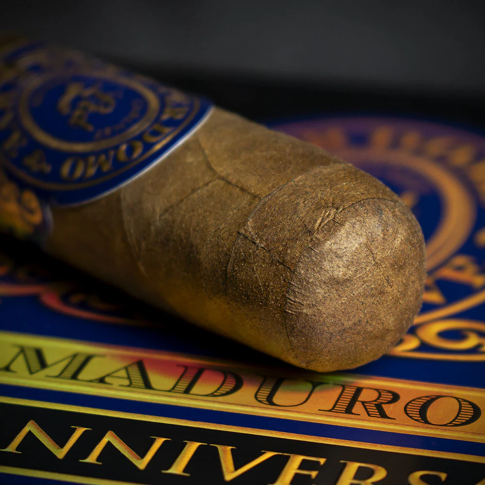 Perdomo 10th Anniversary Maduro Robusto Cigars - Box of 25 - Image 4