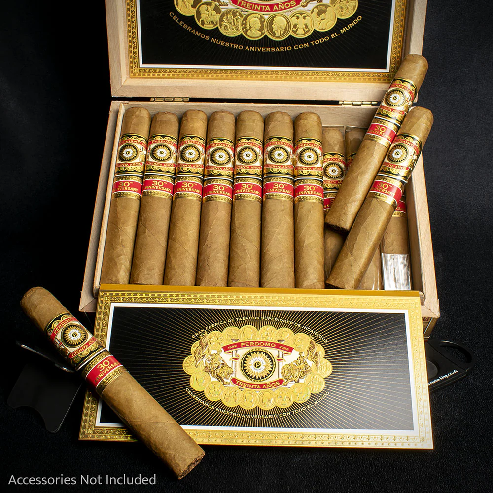 Perdomo 30th Anniversary Connecticut Epicure Cigar - Single - Image 3