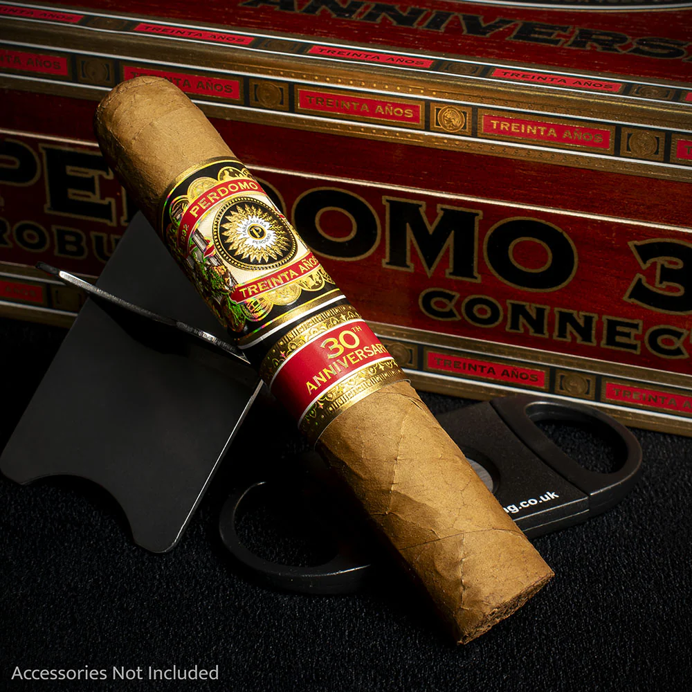 Perdomo 30th Anniversary Connecticut Robusto Cigar - Single - Image 2