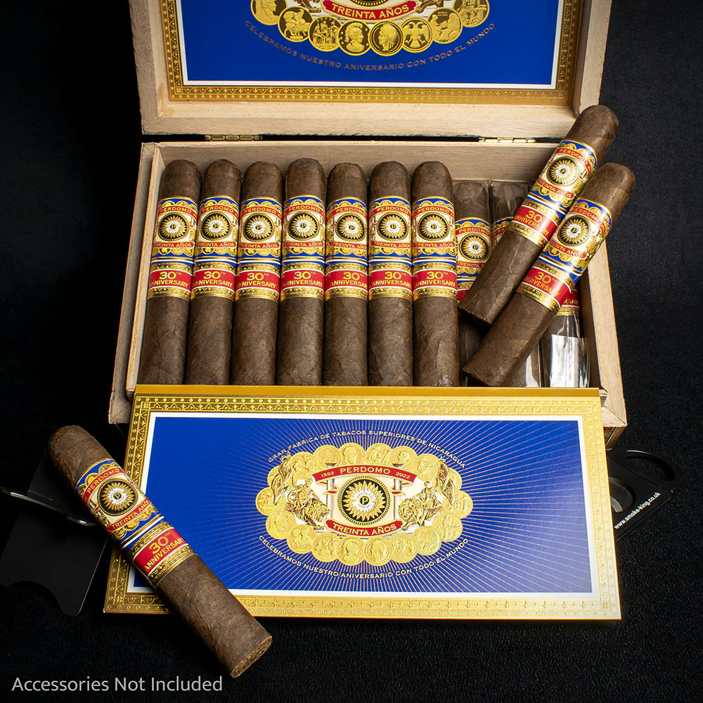 Perdomo 30th Anniversary Maduro Robusto Cigar - Single - Image 3